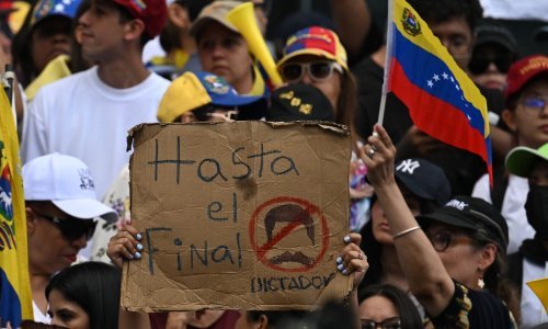 Vrije u Venezueli: U prosvjedima uhićene stotine ljudi, Maduro traži vojne i policijske ophodnje