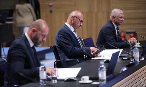 Vlada osnovala Vijeće za hrvatski jezik i donijela niz kadrovskih odluka