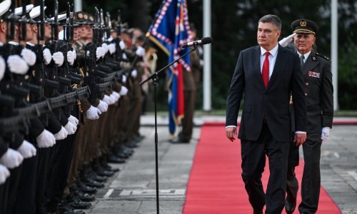 Milanović: Neću dopuštati vojne vježbe usred turističke sezone na kilometar od plaže