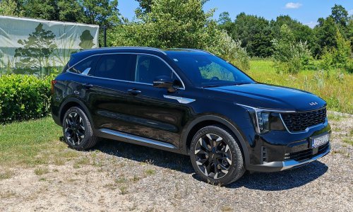 Vozili smo Kiju Sorento: Impresivan veliki obiteljski SUV sa snažnim turbodizelskim pogonskim sklopom