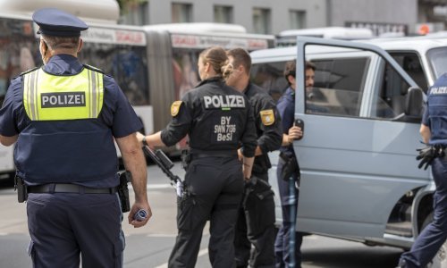 Sretan kraj potrage za trogodišnjakom, našli ga kako spava u hrpi rublja