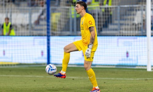 Navijači Osijeka izviždali tragičara Čavlinu, Mierez poludio