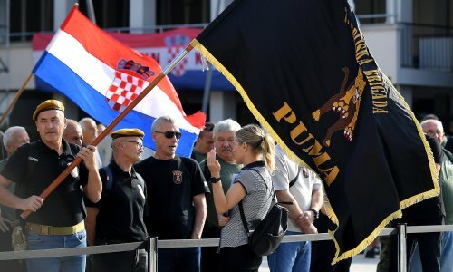 Atmosfera u Kninu: Svečano, ali jako malo posjetitelja