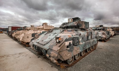 Gdje su zapeli Bradleyji? Najavljeni za srpanj, a nema ih. Pitali smo MORH što se događa