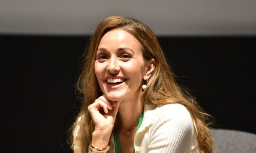 Samozatajna crnka: Ovako izgleda sestra Jelene Đoković