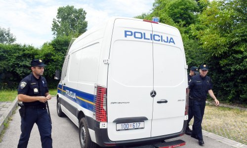 Službenik državnog odvjetništva pokrao mobitele i tablete, šteta 42.000 eura