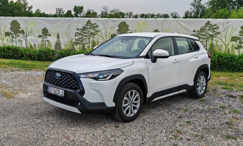 Vozili smo Toyotu Corollu Cross 2.0 Hybrid Dynamic Force: I ulazna razina Luna je sjajan obiteljski SUV