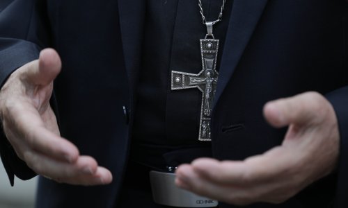 Svećenik u Dalmaciji optužen za spolni odnošaj s djetetom i nemoćnom osobom