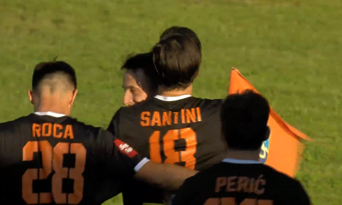 Lovac u kaznenom prostoru; pogledajte kako je Santini zabio svoj prvijenac za Šibenik