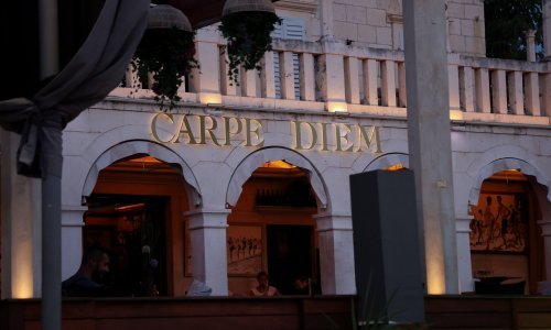 Carpe Diem: Gotovo je s partijima na Paklinskim otocima