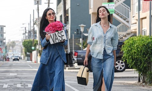 Od glave do pete u traperu: Demi Moore i kći u savršenom modnom skladu