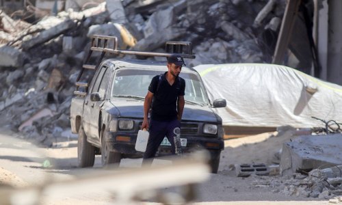 Izraelski doseljenici palili kuće i vozila u palestinskom selu: Jedan Palestinac ubijen