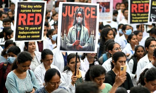 Liječnici u Indiji u velikom štrajku: Brutalno su silovali i ubili njihovu kolegicu