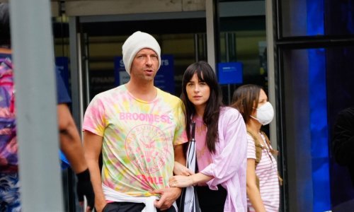 Što se događa s Dakotom Johnson i Chrisom Martinom: Je li 'prekidu' kumovao zgodni glumac?