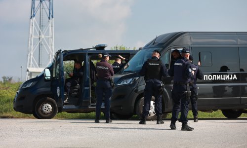 Sedam osoba nestalo poslije prevrtanja čamca na Drini