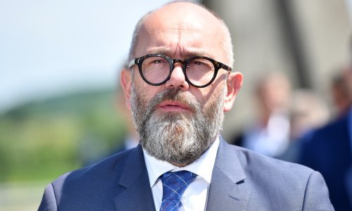 Bivši šef HC-a nakon ostavke i srcedrapajućeg pisma i dalje ostao raditi u firmi