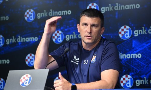 Jakirović će otpremninom napuniti račun; evo koliki ga iznos čeka nakon otkaza