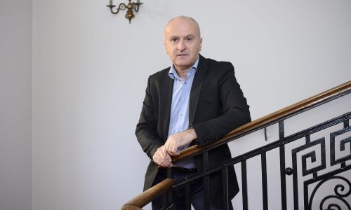 Bivši zatočenik srpskih logora i osebujan političar: Tko je bio Predrag Matić?