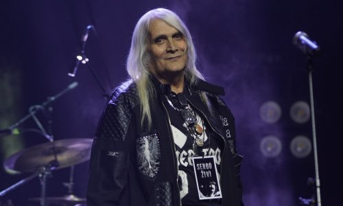 Bora Đorđević završio na respiratoru, u teškom je stanju