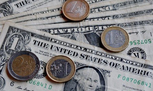 Tečaj eura prema dolaru dosegnuo najvišu razinu u 13 mjeseci. ECB u rujnu dodatno smanjuje kamate?