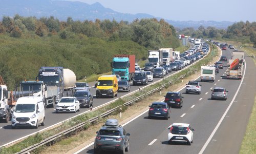 HAK: Na dionicama A1 vozi se u kolonama