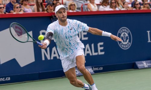 Borna Ćorić na rubu ispadanja iz TOP 100, Mili Poljičak do renkinga karijere