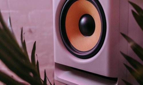 Kako postaviti subwoofer za najbolji bas? Pokušajte ovo