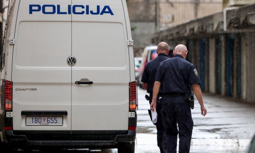 Poljak na cesti kod Zadra ostavio svoju ženu, nakon tri dana pronašli su je mrtvu