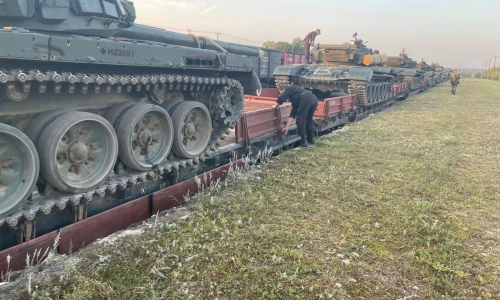 Bjelorusi nešto kuhaju: Na tenkove i transportere počeli stavljati oznake 'B'