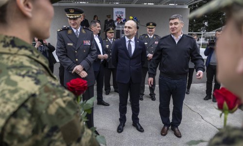 Anušić o Milanovićevim letovima: Sat letenja Black Hawkom košta 8 ili 9 tisuća eura