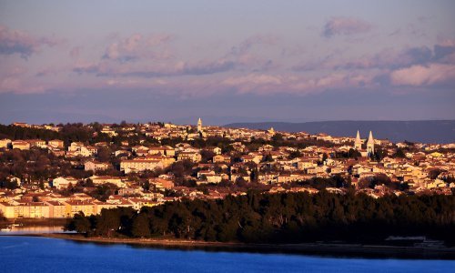 Policija: Obdukcijom utvrđena sumnja u nasilnu smrt žene u Medulinu