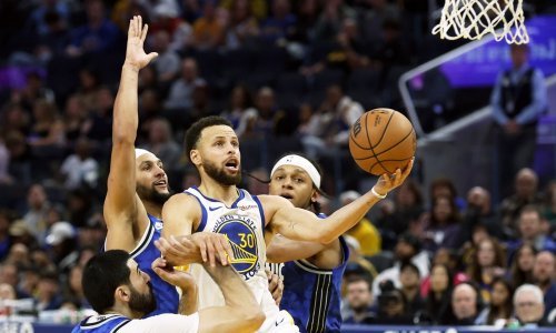 Curry ostaje u Warriorsima još jednu godinu; ta 'ljubav' košta 62.6 milijuna dolara