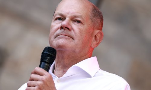 Scholz: Nećemo ukinuti ograničenja zapadnog oružja Ukrajini i za to imamo jako dobre razloge