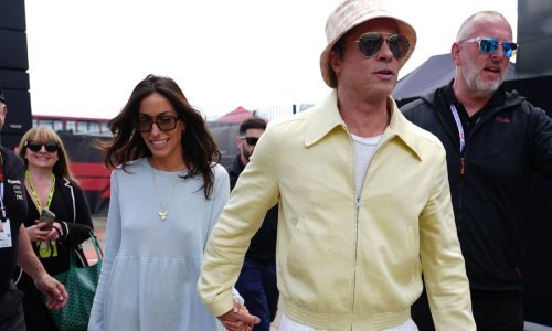 Brad Pitt zna kako iznervirati Angelinu: S lijepom djevojkom odmara u spornoj vili