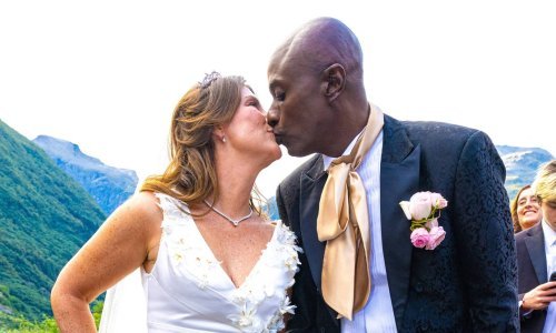 Otkriveni detalji vjenčanja norveške princeze Marthe Louise i kontraverznog Dureka