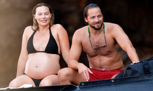 Margot Robbie blista u trudnoći: Najljepša žena svijeta u bikiniju uživa na moru