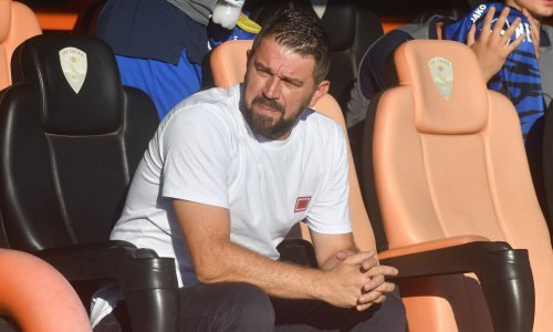 Ivan Radeljić je bivši; za klupu 'farmaceuta' kandidiraju dva poznata trenerska imena