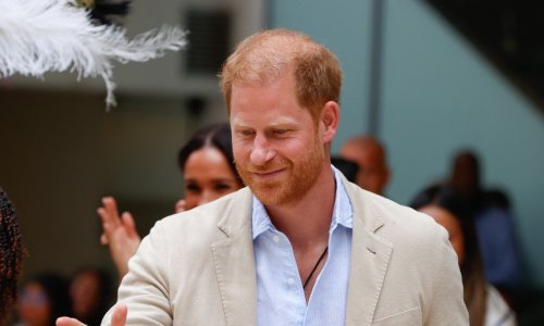 Princ Harry priprema strategiju za povratak: Nada se da će mu obitelj oprostiti