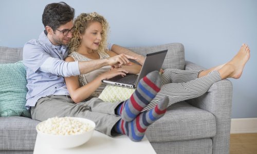 Kako koristiti Google za praćenje serija i filmova koje želite gledati? Pokazat ćemo vam