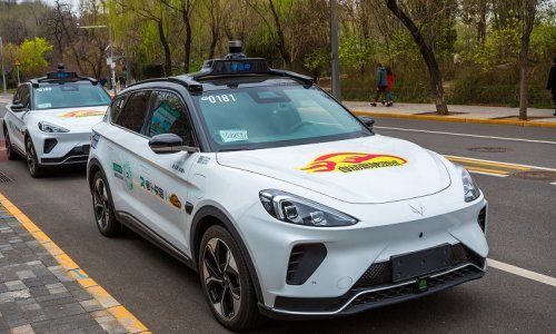 U Kini izdano 16 000 dozvola za testiranje autonomnih vozila