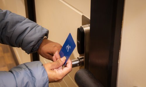 Kartice za otključavanje hotelskih soba odlaze u povijest? Evo što će ih zamijeniti