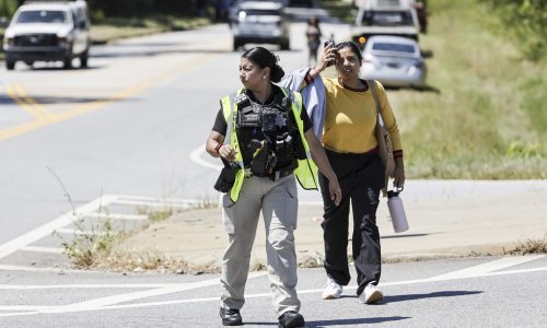 U pucnjavi u Georgiji četvero poginulih, tridesetak ranjenih