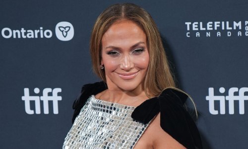 Jennifer miče sve dokaze ljubavi: Tetovaža posvećena Afflecku preko noći je nestala