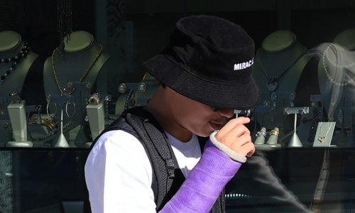 Ovo mu nije prva nesreća: Prije dva mjeseca sin Angeline i Brada već je 'skršio' Teslu