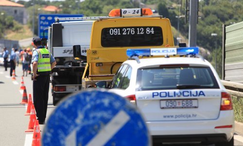 Užas na A7: Vozač poginuo, automobili u koloni nisu na vrijeme prilagodili brzinu?