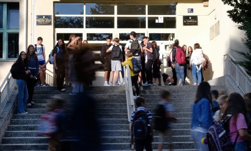 Počinje nastava: Radi pomicanja datuma došlo je do promjene u školskim praznicima