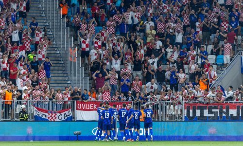 Deseci privedenih nakon utakmice: Poljski navijači napali domaće pa zatim i policiju
