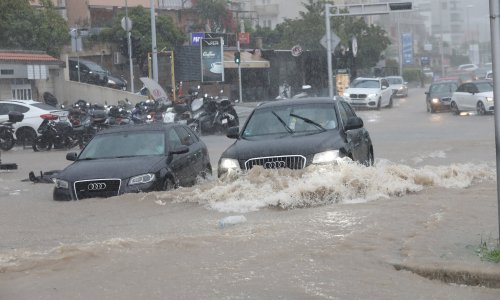 Poznati makarski ugostitelj: Četiri sata borimo se s vodom, jasno je zašto se ovo dogodilo