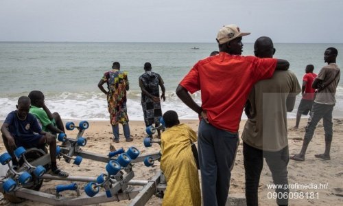 Utopilo se najmanje 26 migranata kod obale Senegala