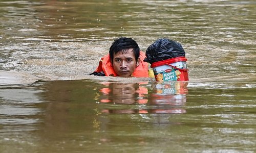 Broj žrtava tajfuna Yagi porastao na 141: Crvena rijeka svakog sata naraste 10 centimetara